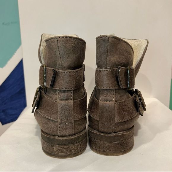 Mossimo grey/brown boots EUC - Picture 4 of 9